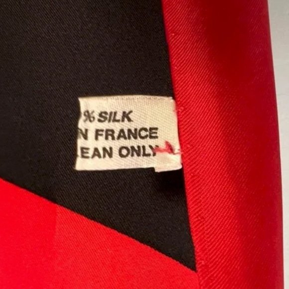 NWOT CARTIER Must de Cartier 100% Silk Scarf Jewelry Motif 32” x 32” - Picture 8 of 13